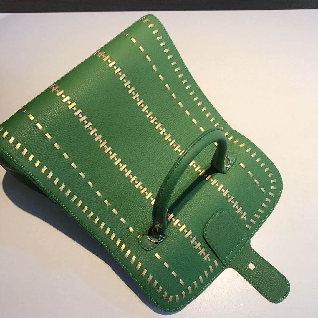 Delvaux Brillant Crispy Bag