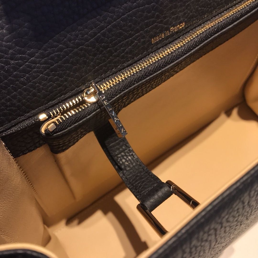 Delvaux Tempete MM Bag
