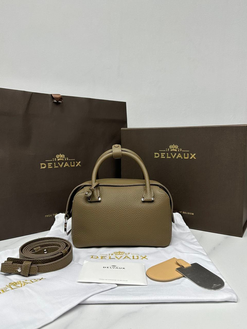 Devlaux Cool Box 22cm