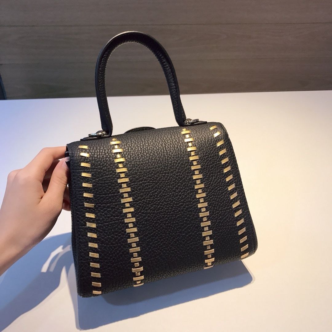 Delvaux Brillant Crispy Bag