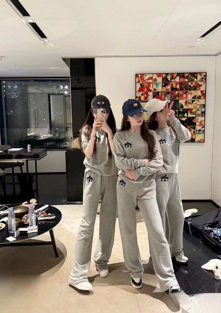 Chrome Hearts Sweatpants (Women)