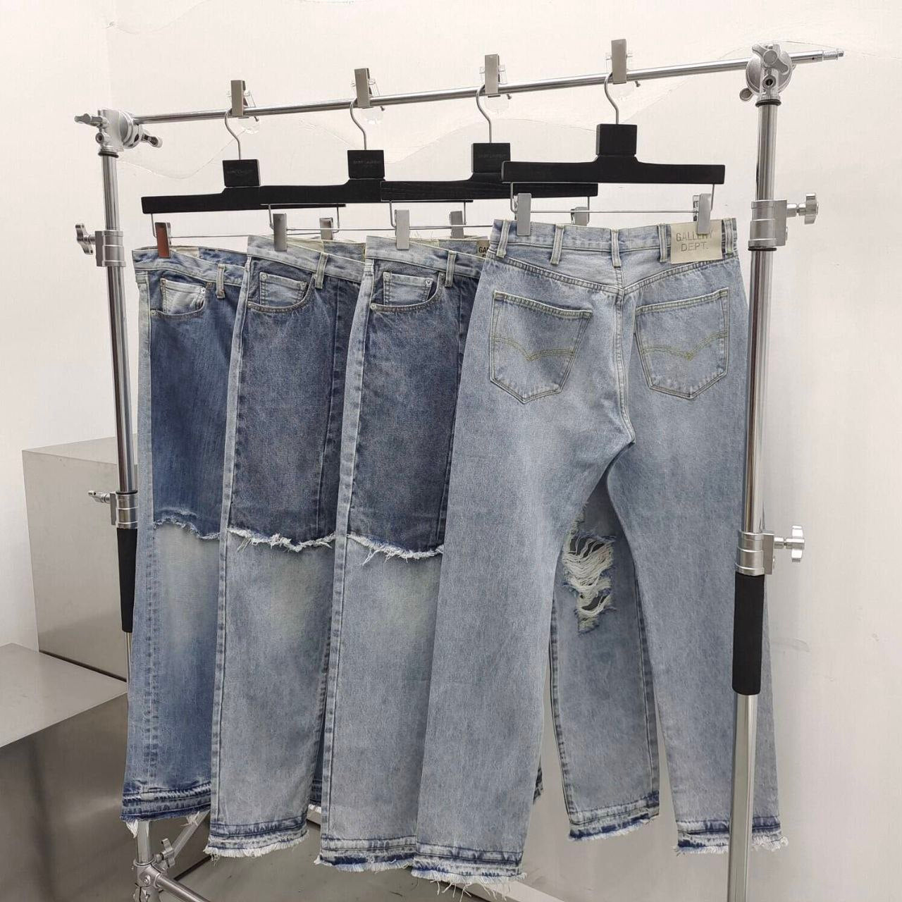 Gallery Dept Distressed Straight Jeans