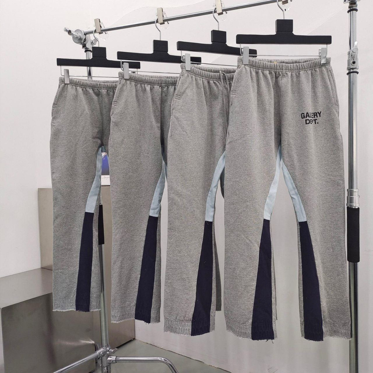 Gallery Dept Sweatpants