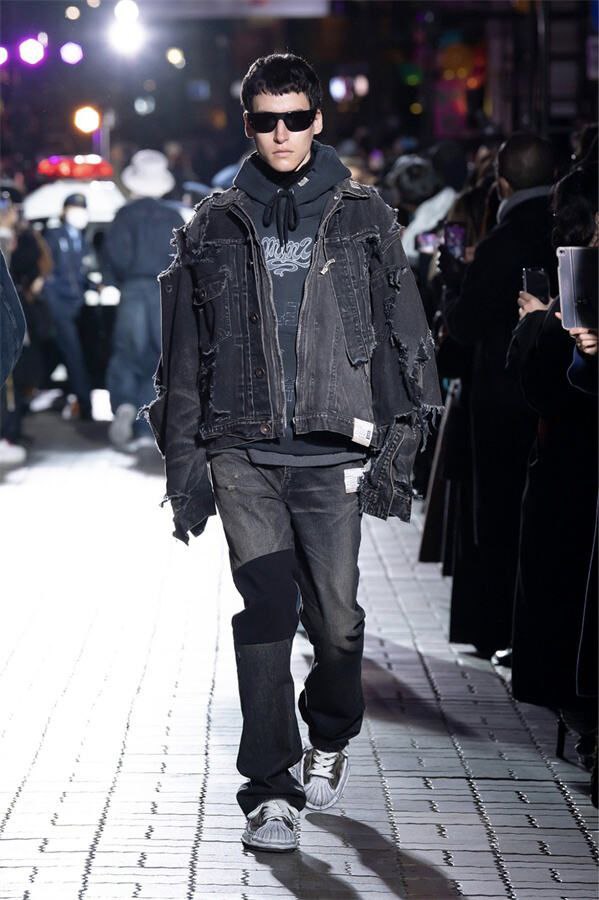 Maison Mihara Yasuhiro 24FW Destroyed Denim Jacket
