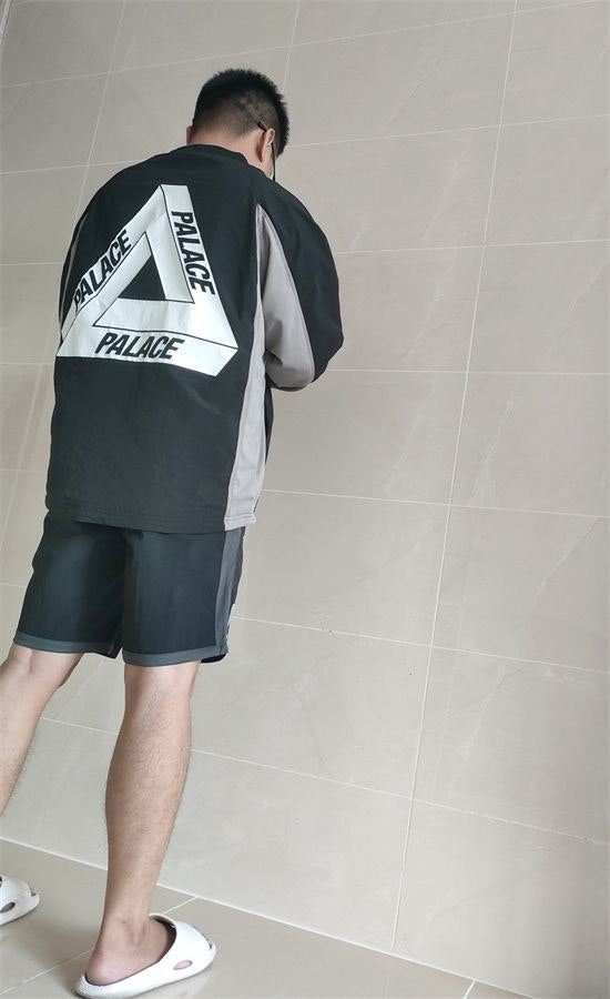 Palace Shell Pullover Jacket