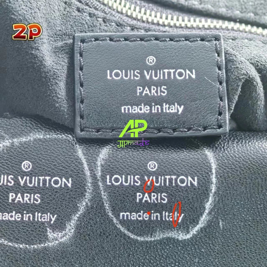 Louis Vuitton CarryAll Cargo Vibe MM (Small)