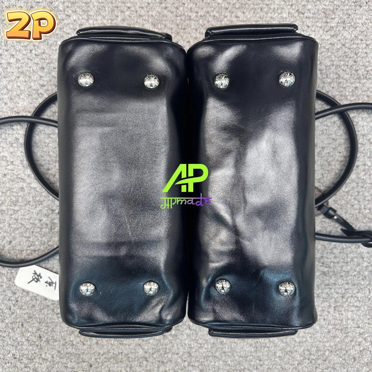 Louis Vuitton Speedy Cargo Vibe Handbag