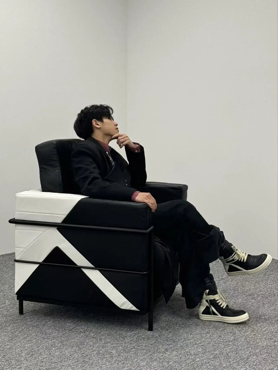 Rick Owens Geobasket Sofa (Premium)