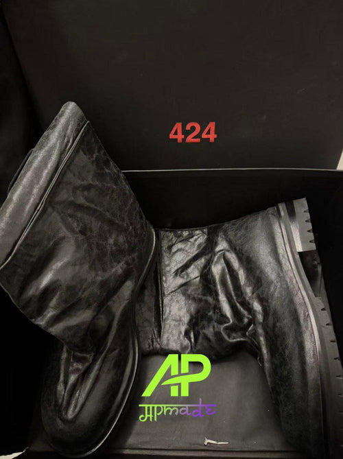 424 Dragon Knight Pleated Boots