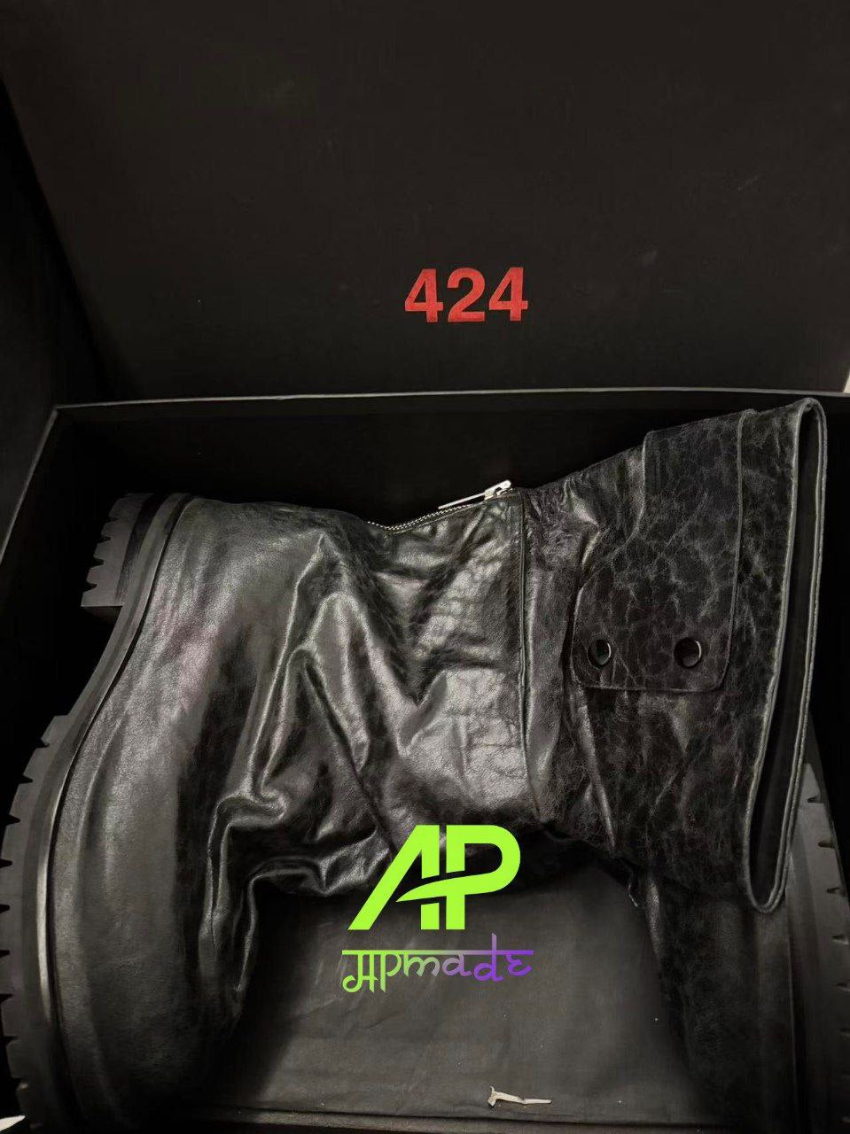 424 Dragon Knight Pleated Boots