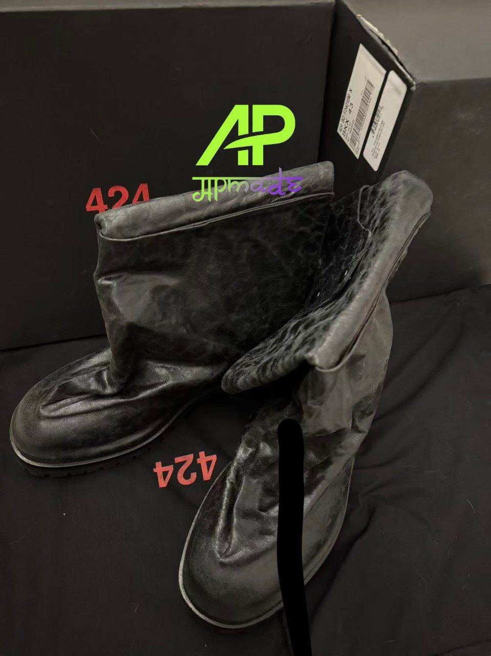 424 Dragon Knight Pleated Boots