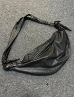 Discord Yohji Yamamoto Logo-Embossed Leather Crossbody Bag