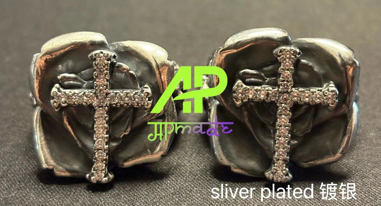 Yohji Yamamoto Gothic Cross Ring (Silver-Plated)