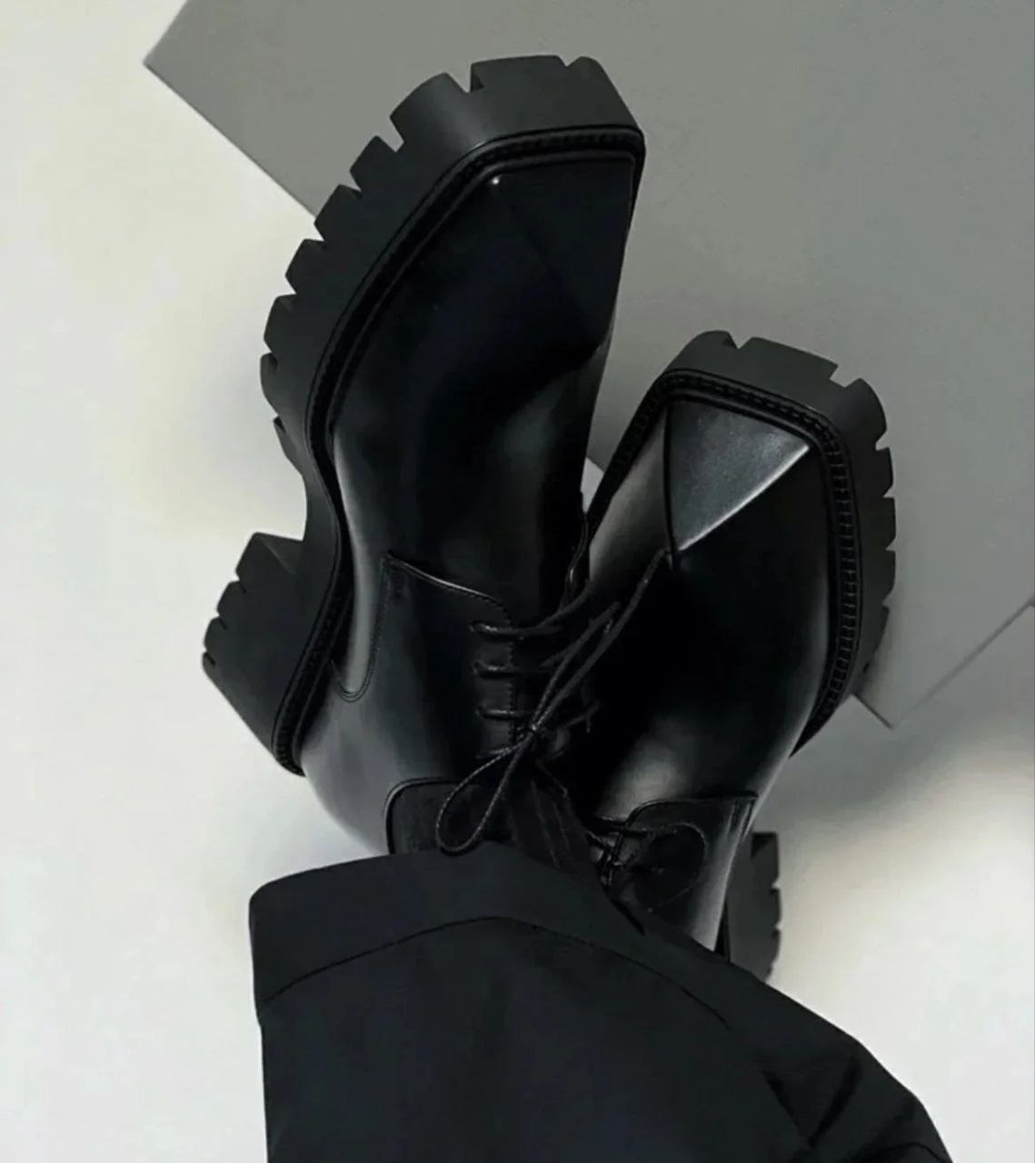 Balenciaga Rhino 25mm Derby Shoes (Black Calfskin)