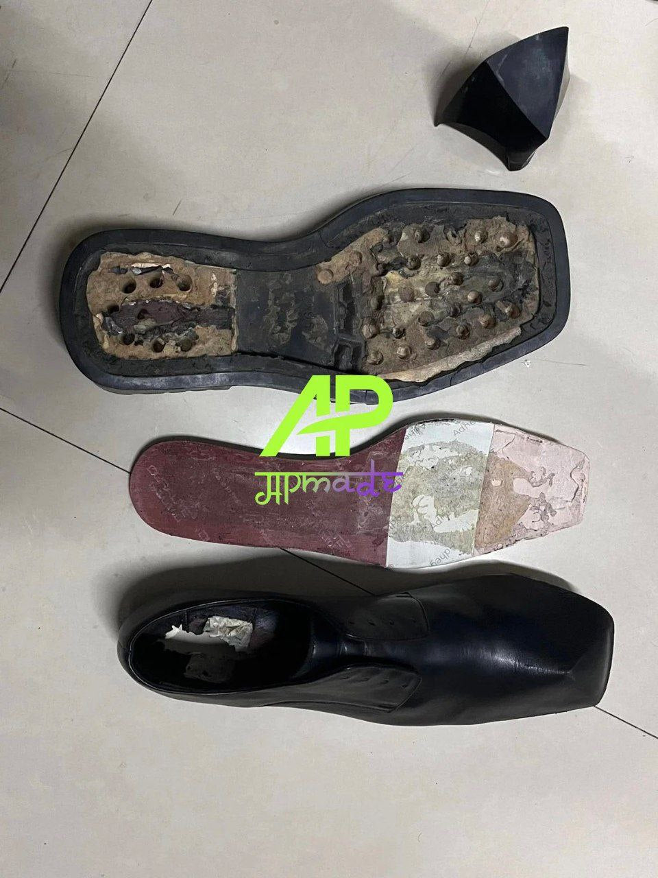 Balenciaga Rhino 25mm Derby Shoes (Black Calfskin)