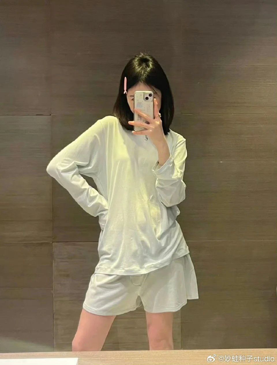 Skims Boyfriend Longsleeve T-Shirt