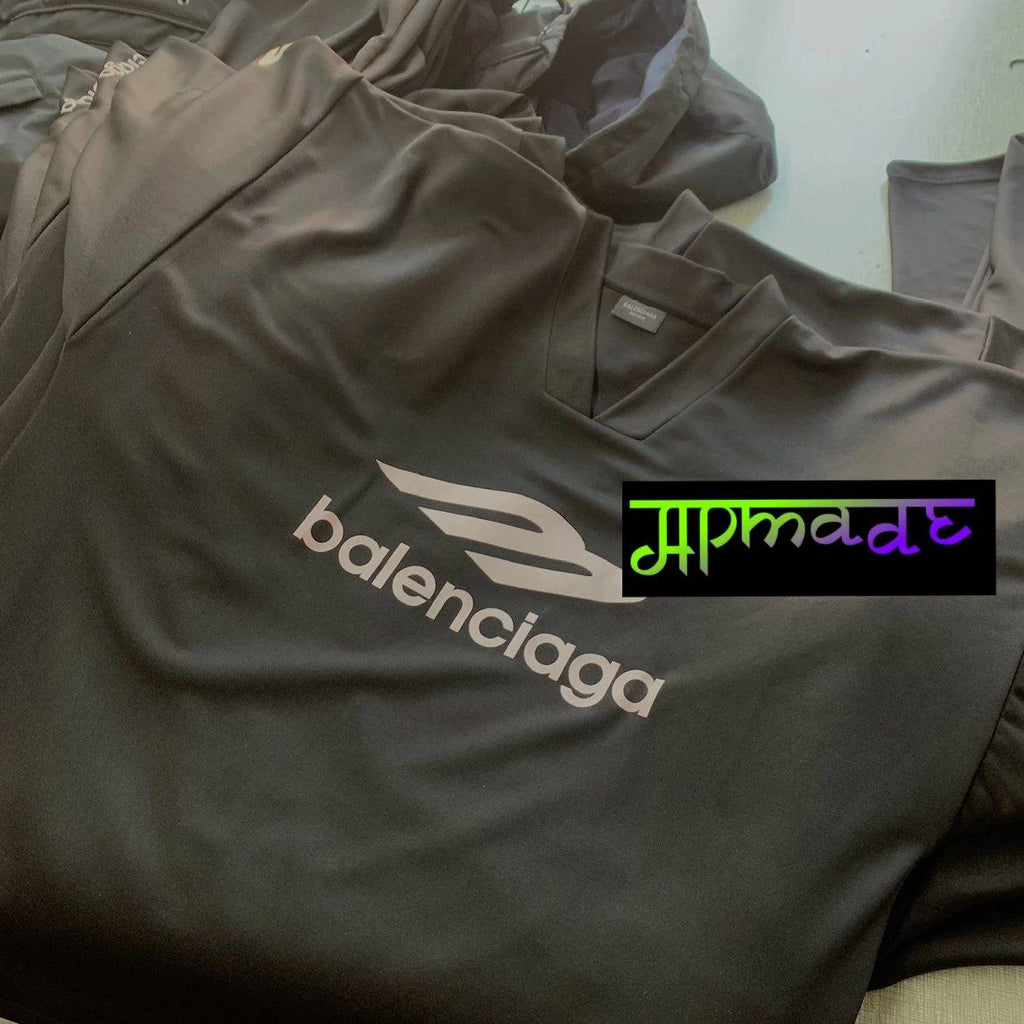 Balenciaga 3B Sports Icon Ski Long Sleeve V-Neck T-Shirt