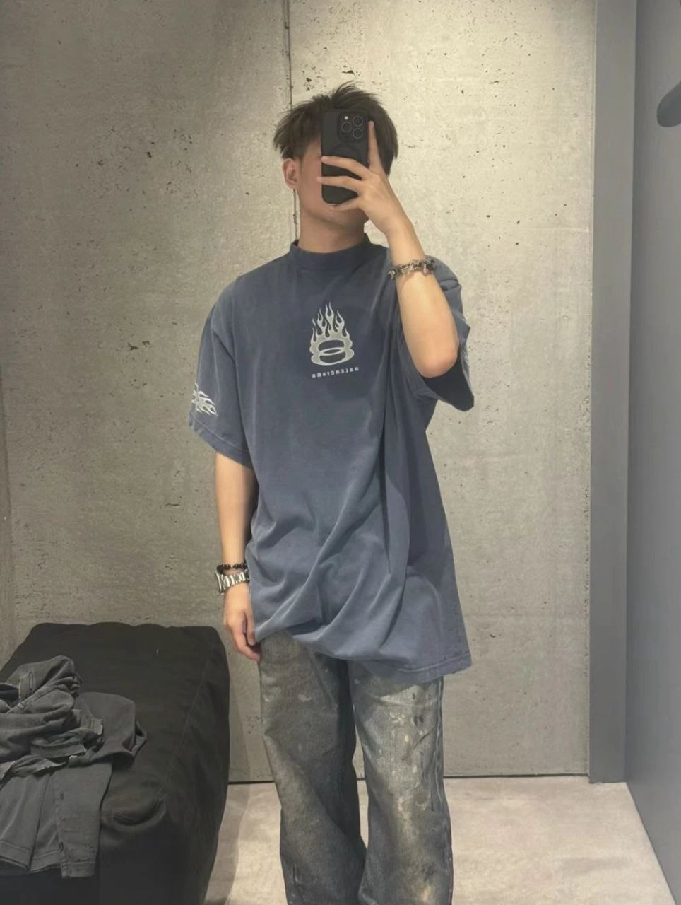 Balenciaga 24SS Burning Unity Logo T-Shirt
