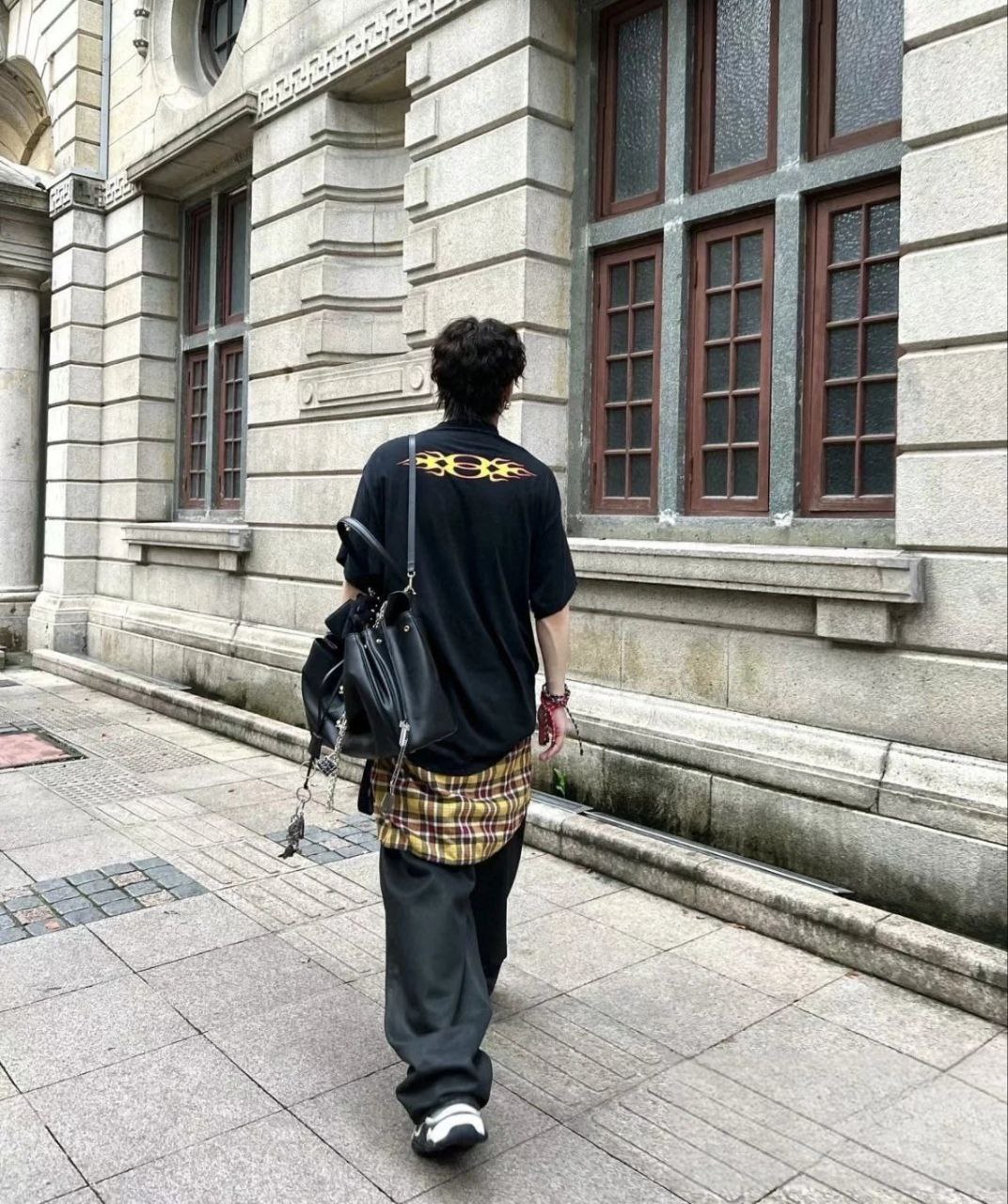 Balenciaga 24SS Burning Unity Logo T-Shirt