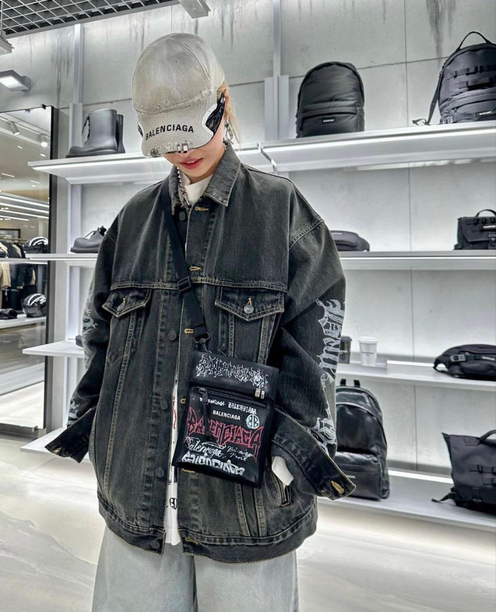Balenciaga 24SS DIY Metal Art Graffiti Denim Jacket