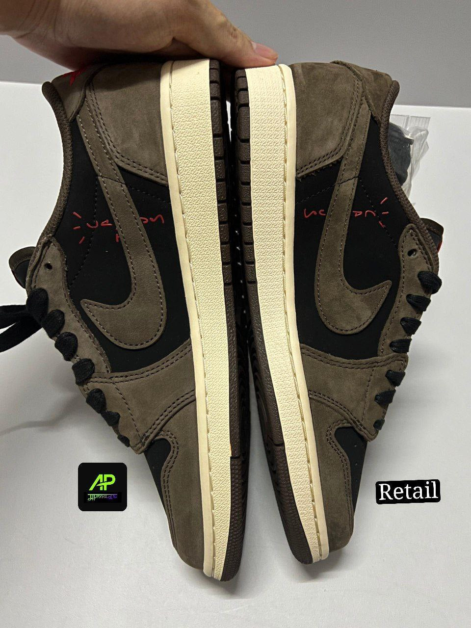 Air Jordan 1 Retro Low OG SP Travis Scott Mocha