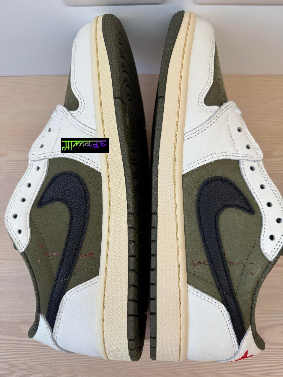 Air Jordan 1 Retro Low OG SP Travis Scott Medium Olive