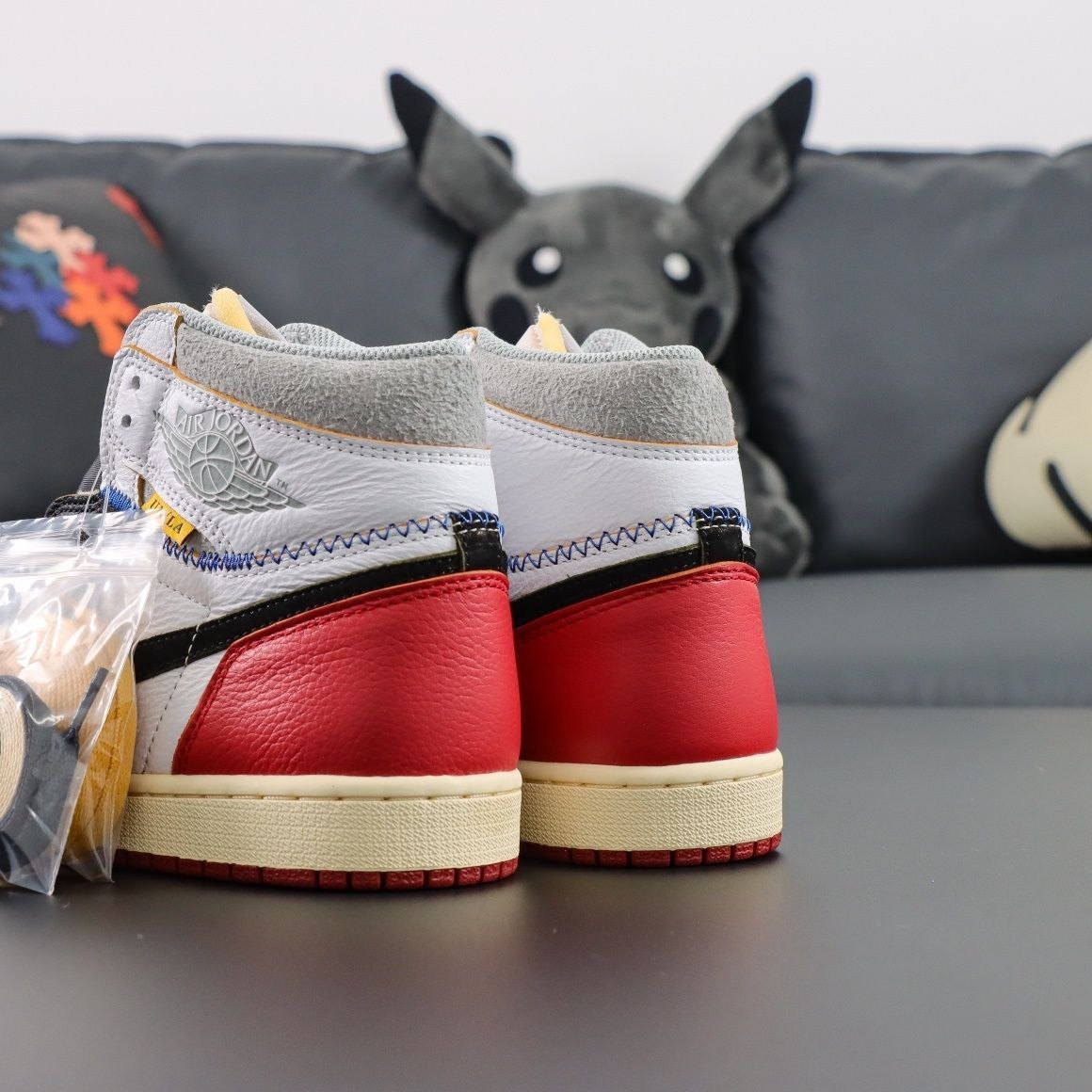 Air Jordan 1 Retro High Union Los Angeles Black Toe