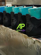 Air Jordan 4 Retro Black Cat 2025