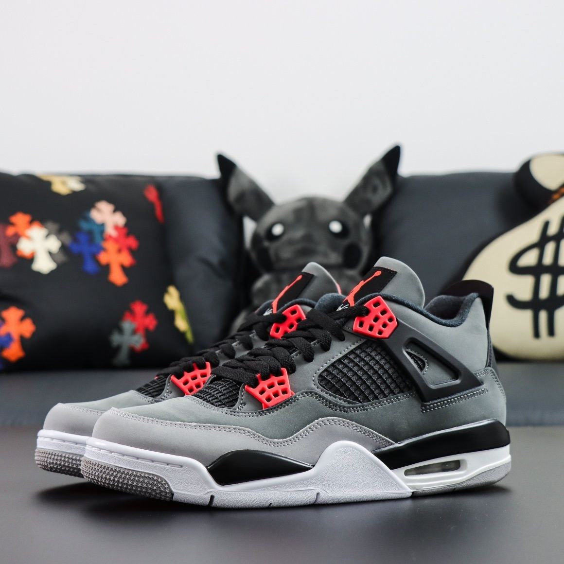 Air Jordan 4 Retro Infrared