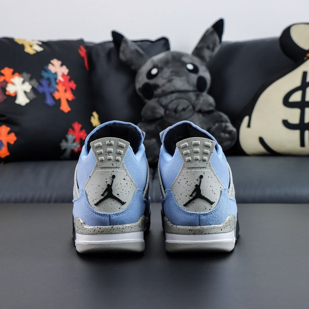 Air Jordan 4 Retro University Blue