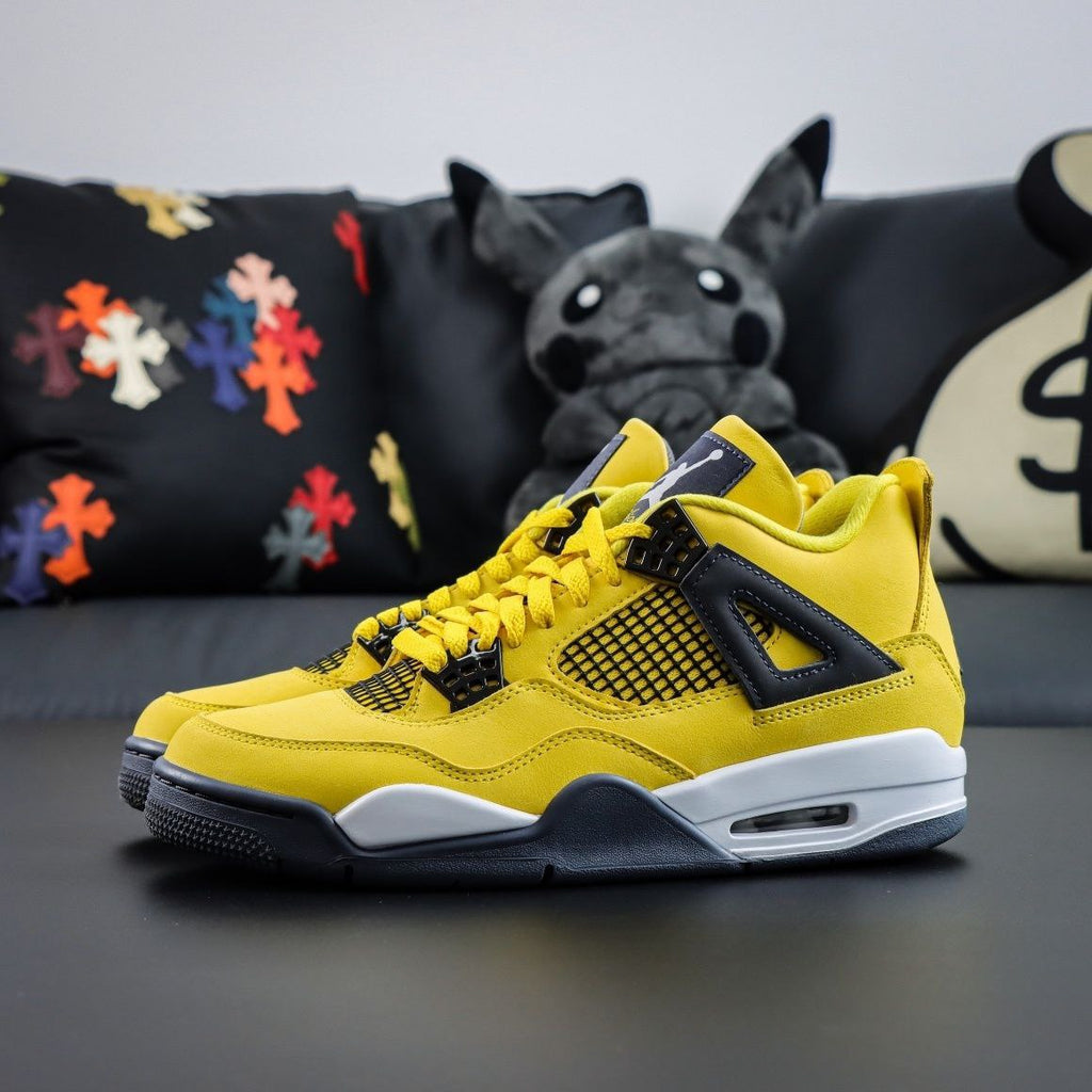 Air Jordan 4 Retro Lightning