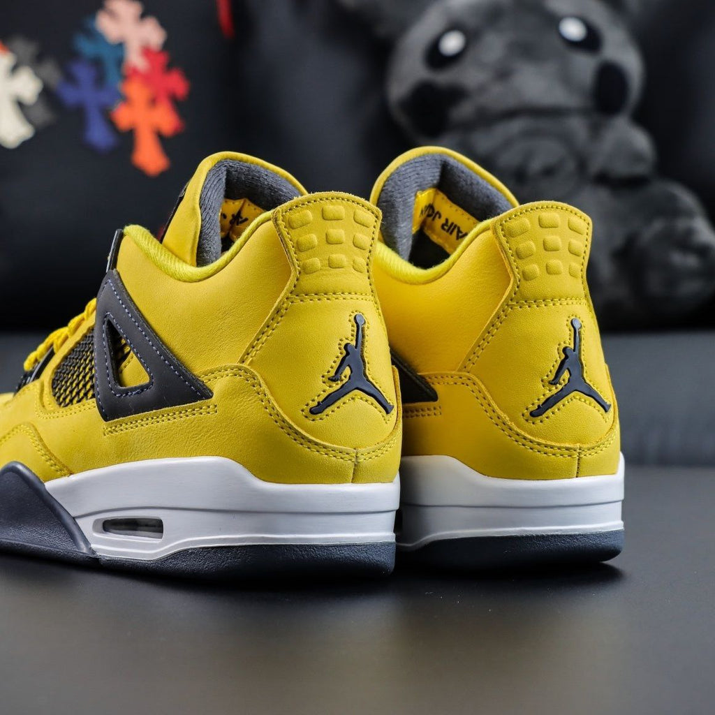 Air Jordan 4 Retro Lightning