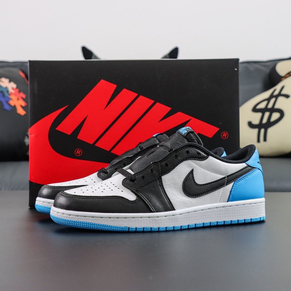 Air Jordan 1 Retro Low OG Black Dark Powder Blue