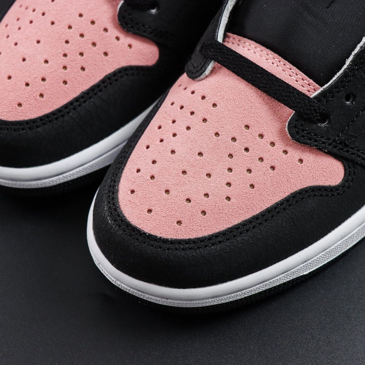 Air Jordan 1 Retro Low Golf Rust Pink