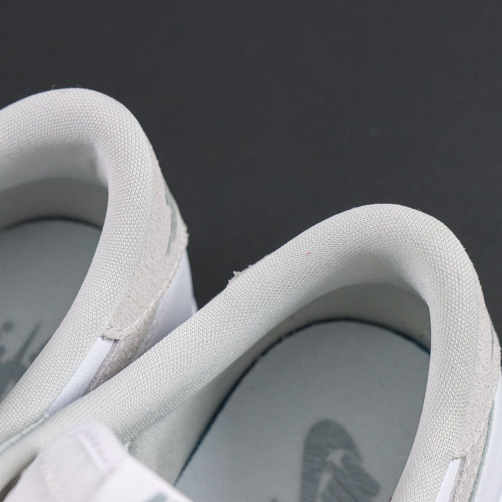 Air Jordan 1 Low OG Neutral Grey