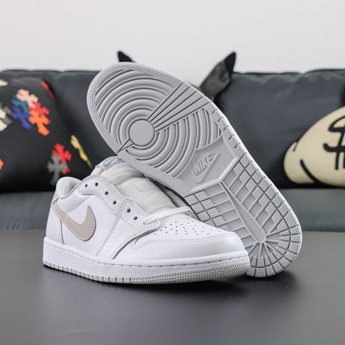 Air Jordan 1 Low OG Neutral Grey