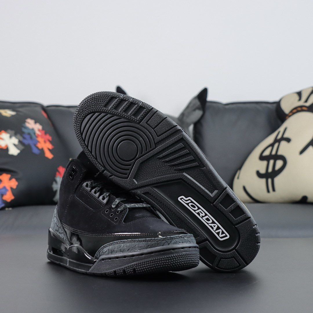 Air Jordan 3 Retro Black Cat
