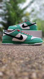 Nike SB Dunk Low Heineken