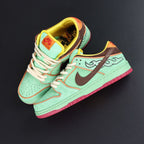 Nike SB Dunk Low Rodeo Tourmaline