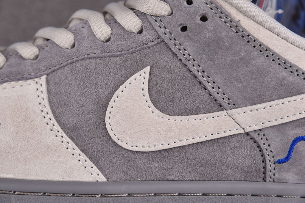 Nike SB Dunk Low London