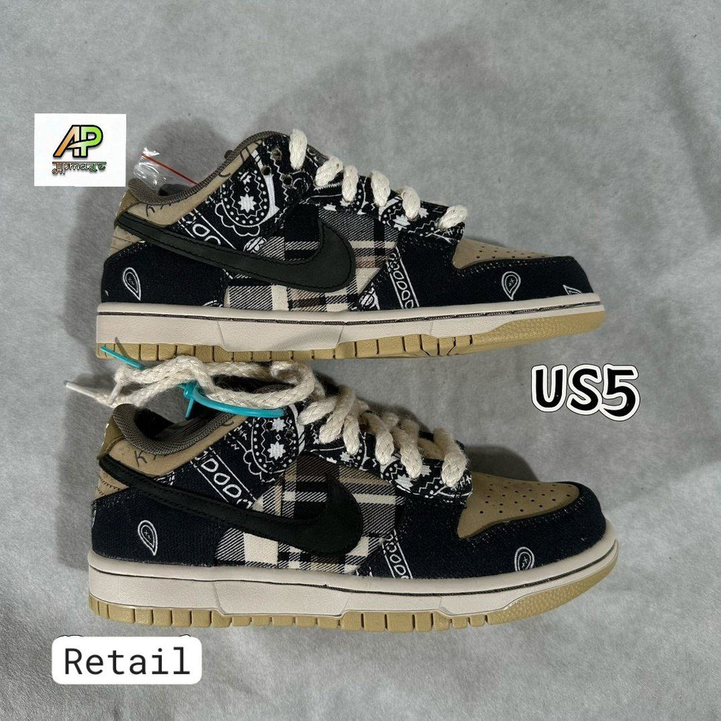 Nike SB Dunk Low Travis Scott