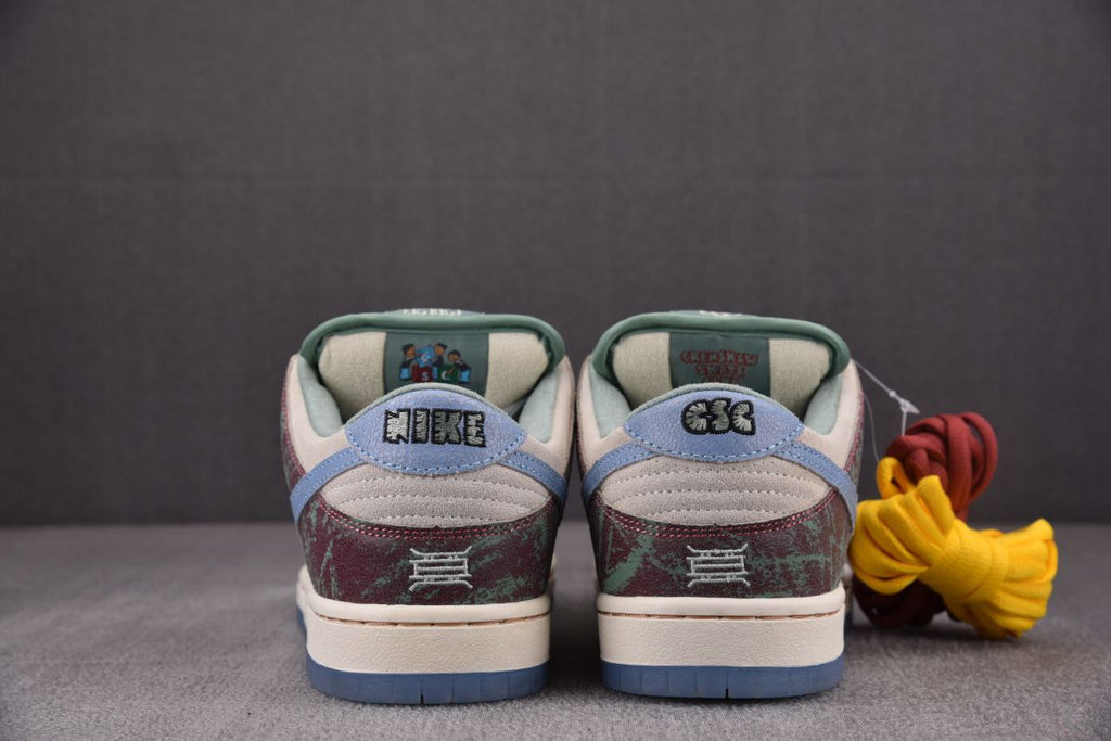 Nike SB Dunk Low Crenshaw Skate Club