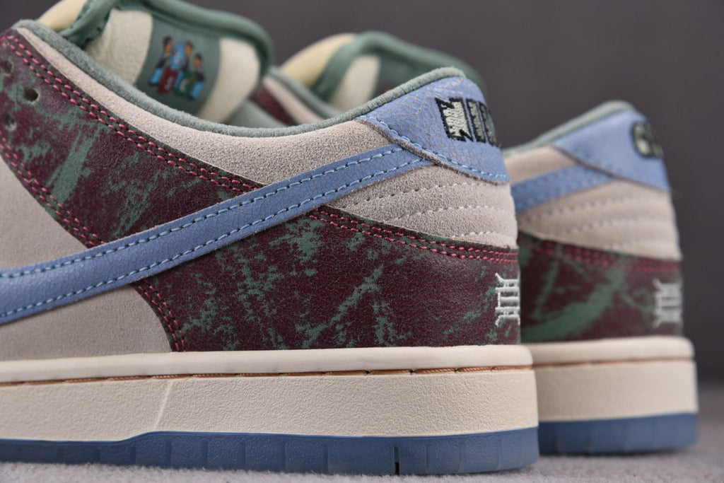 Nike SB Dunk Low Crenshaw Skate Club