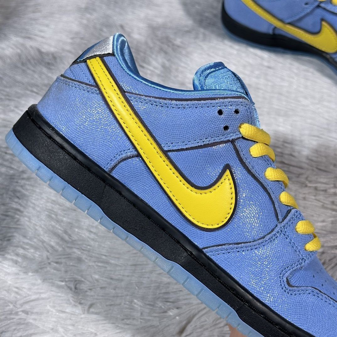 Nike SB Dunk Low The Powerpuff Girls Bubbles