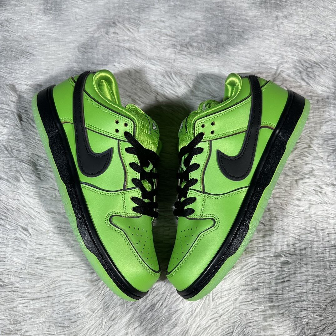 Nike SB Dunk Low The Powerpuff Girls Buttercup