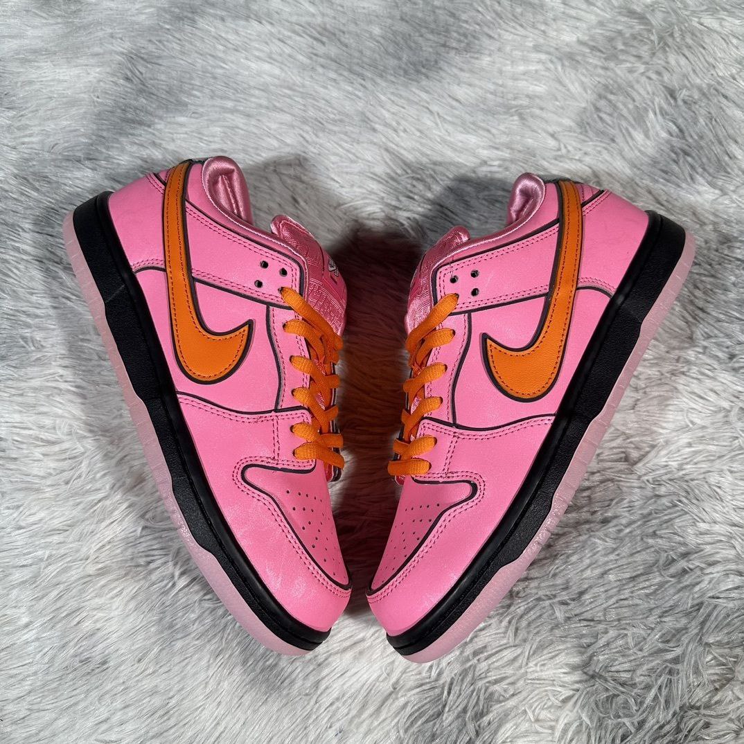 Nike SB Dunk Low The Powerpuff Girls Blossom