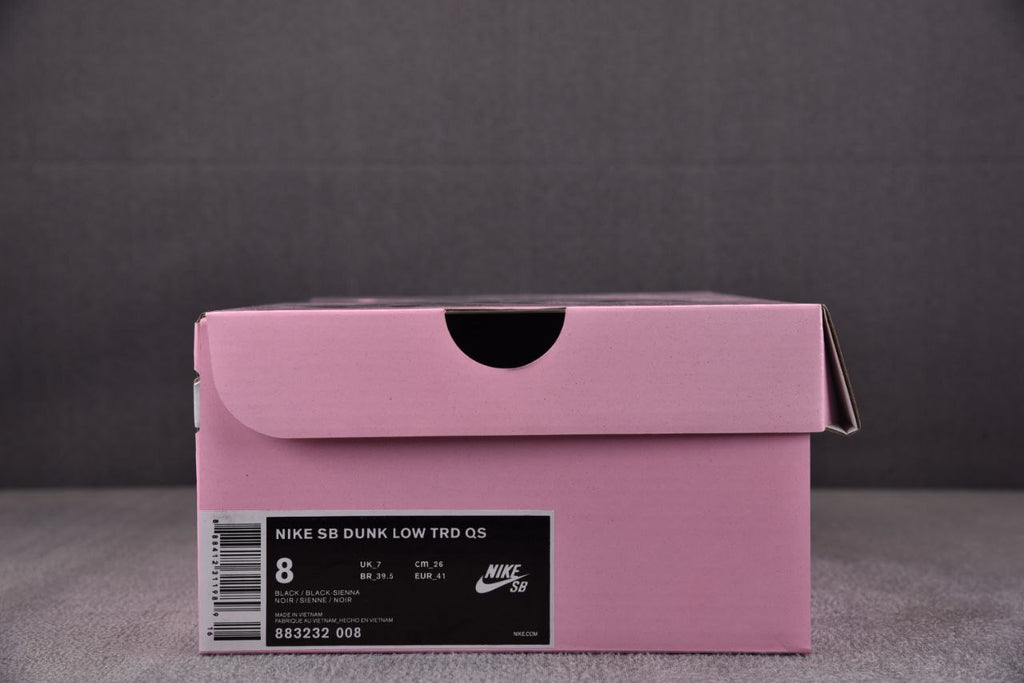 Nike SB Dunk Low Black Pigeon