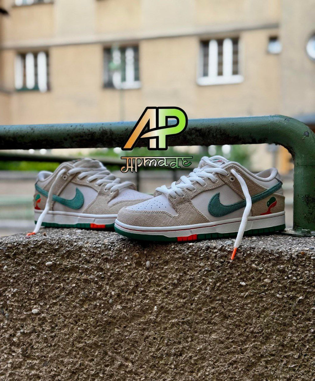 Nike SB Dunk Low Jarritos