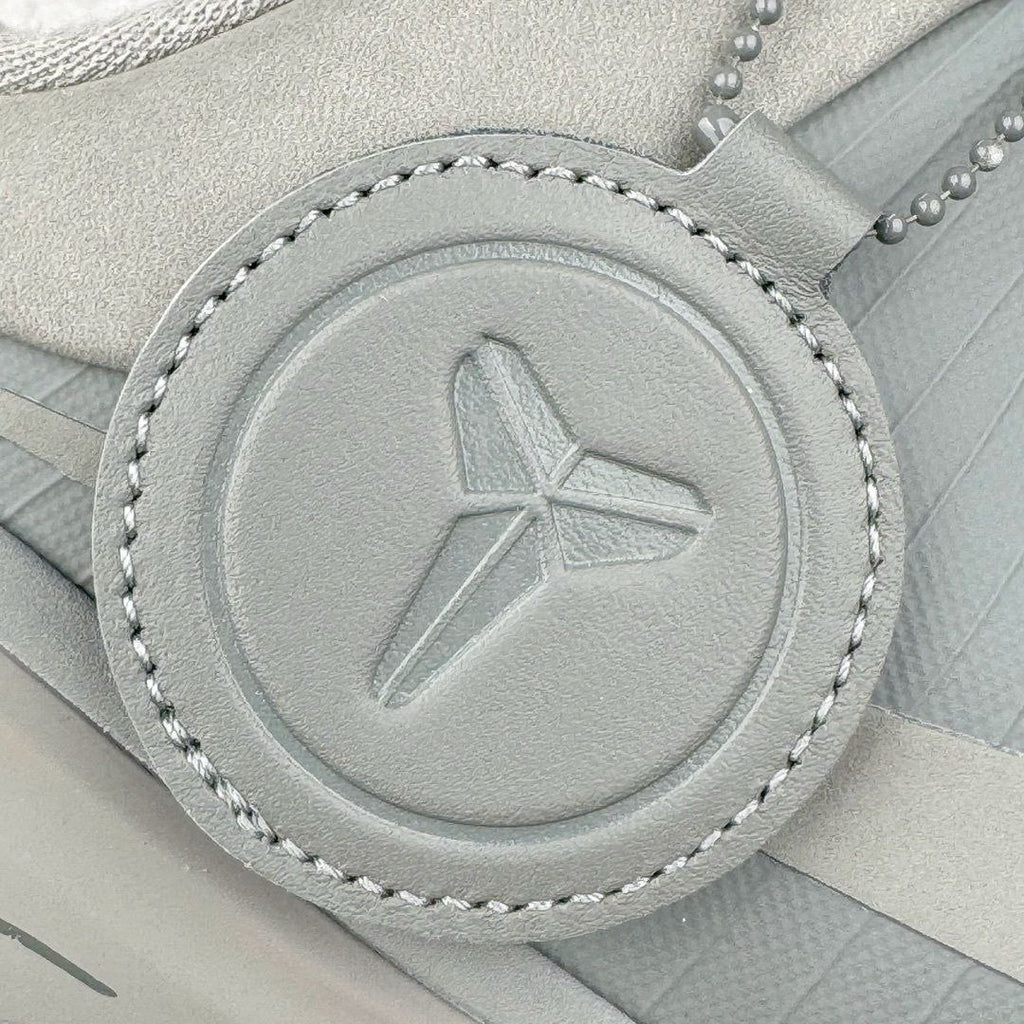 Nike Kobe 4 Black Mamba Collection Fade to Black