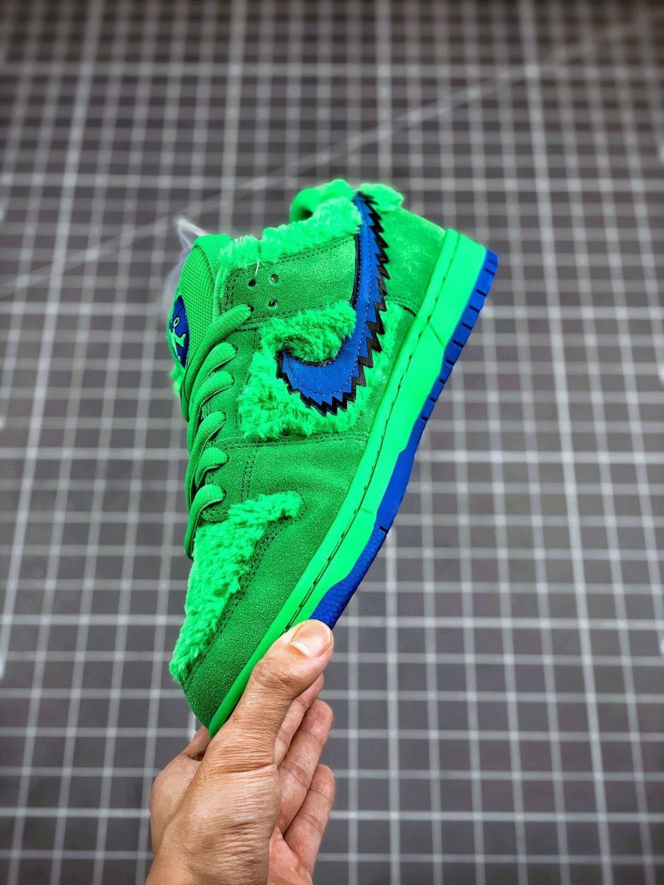 Nike SB Dunk Low Grateful Dead Bears Green